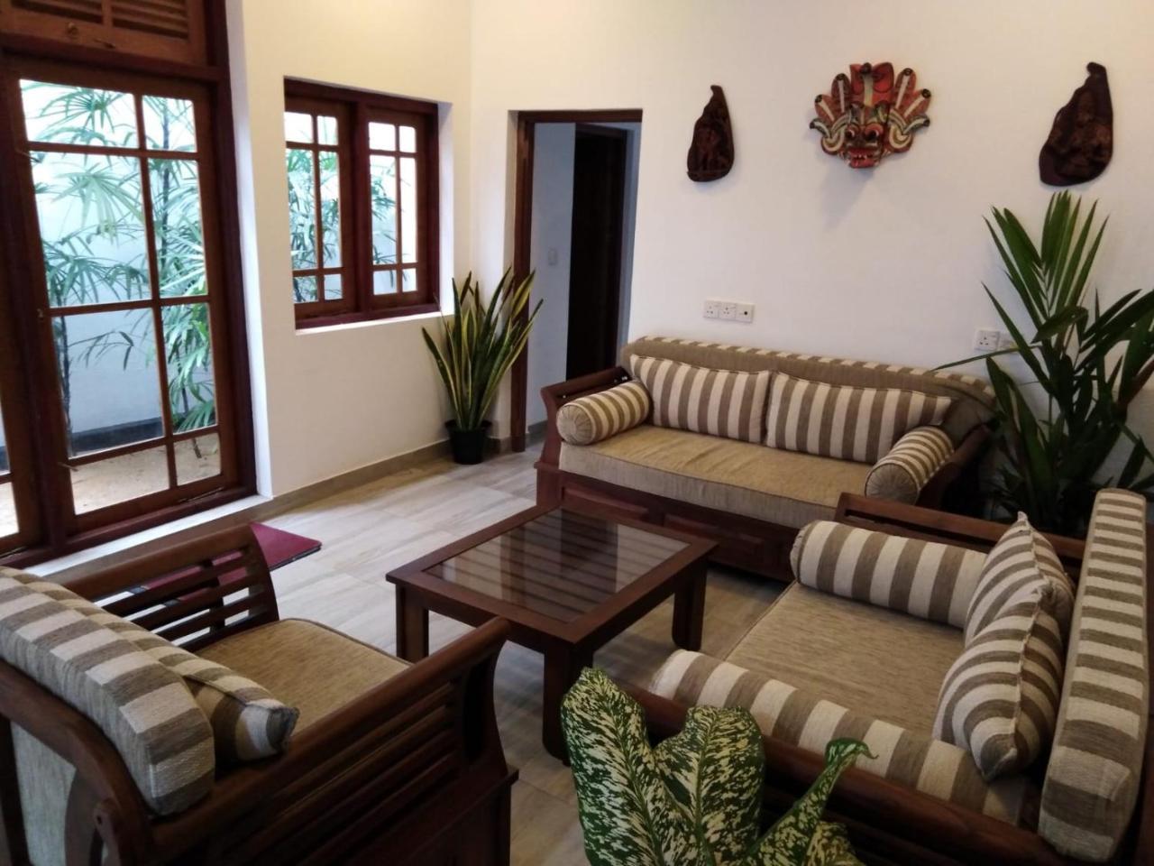 Lija Residence نيجومبو المظهر الخارجي الصورة
