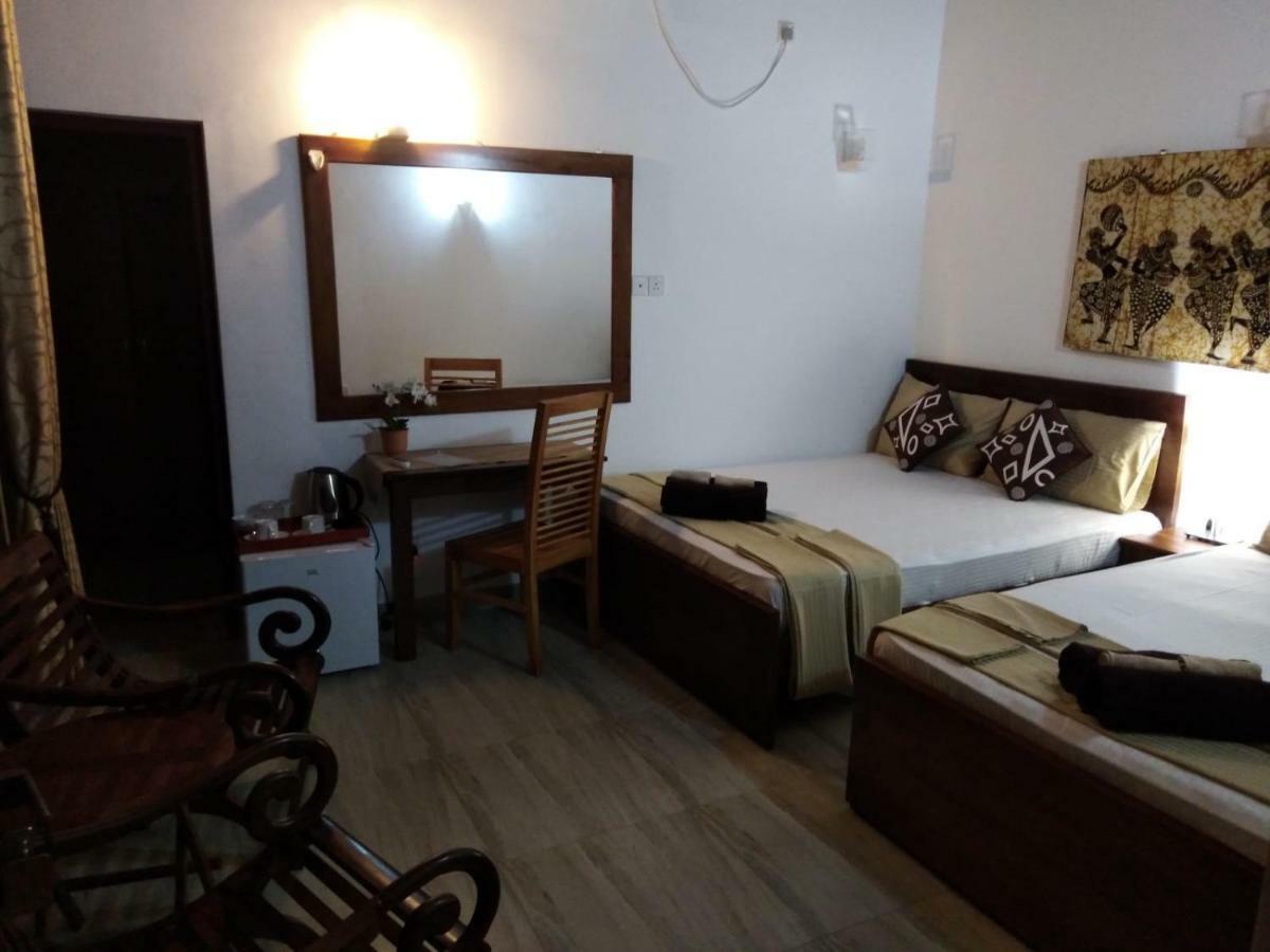 Lija Residence نيجومبو المظهر الخارجي الصورة
