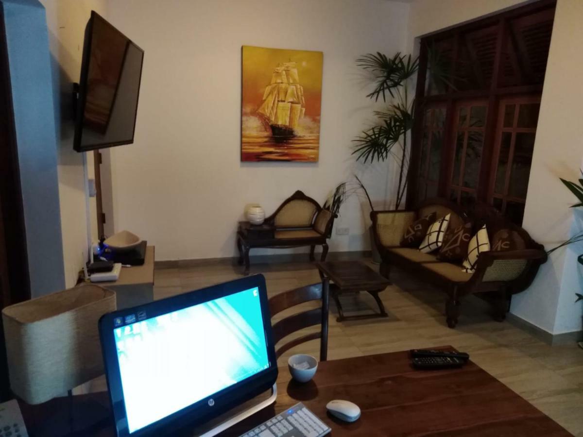 Lija Residence نيجومبو المظهر الخارجي الصورة