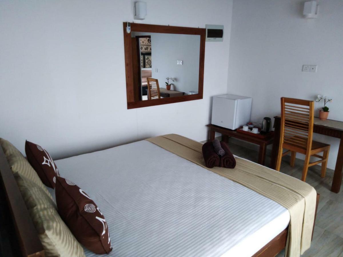 Lija Residence نيجومبو المظهر الخارجي الصورة