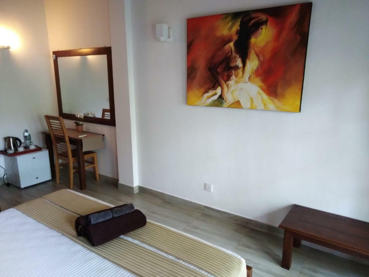 Lija Residence نيجومبو المظهر الخارجي الصورة